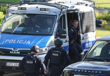 Odkrycie w lesie pod Limanową. Znaleziono rzeczy mogące należeć do Tadeusza Dudy