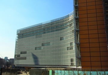 Nowy raport Komisji Europejskiej nt. praworządności w Polsce. Kwestia mediów