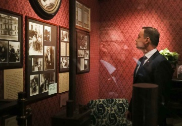 Rząd Tuska zamknął Muzeum Polskie w Rapperswilu i otworzył w nim restaurację