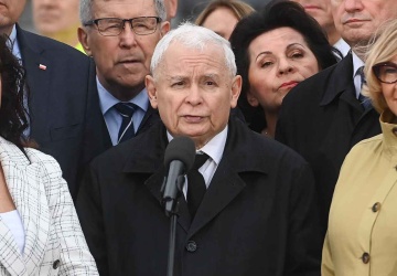 Burza po słowach Brauna. Kaczyński zabrał głos