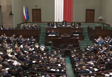 PiS liderem. Najnowszy sondaż partyjny