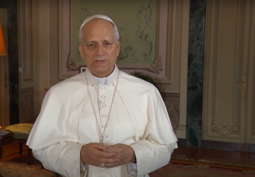 Papież: polityka łączy wtedy, gdy nie zadowala się propagandą tworzącą wrogów [video]