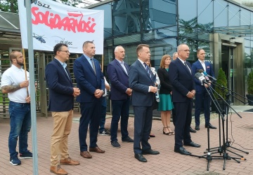 Mariusz Błaszczak: Anulowanie zamówień śmigłowców w PZL Mielec oznacza zahamowanie rozwoju wojska
