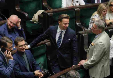 Bosak o zmianach w rządzie: Wypadli beznadziejni. Zastąpią ich jeszcze gorsi
