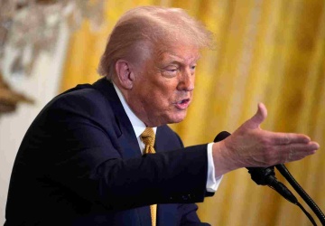 Donald Trump o Karolu Nawrockim: Wygrał, bo naprawdę kocha Polaków 