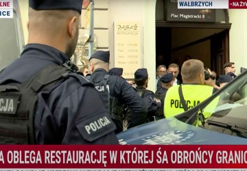 Policja otoczyła restaurację w Wałbrzychu, w której zebrali się członkowie Ruchu Obrony Granic