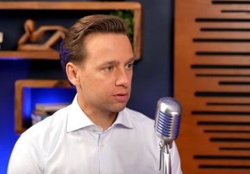 Bosak: Hołownia jest na liście śmierci Tuska