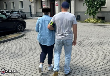 Fikcyjne recepty, lewe faktury i miliony z NFZ. Zatrzymano podejrzanych w aferze lekowej