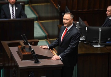 Niemieckie media o prezydencie Nawrockim. Jakie teoriami spiskowe mu przypisują?