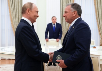 Moskwa: Wysłannik prezydenta Trumpa Steve Witkoff spotkał się z Putinem