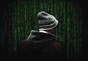 Użytkownicy WhatsAppa, Signala, Telegramu nie będą już bezpieczni. UE szykuje nowe narzędzia inwigilacji