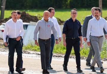 To nie były unijne pieniądze? Szokujące doniesienia ws. afery KPO