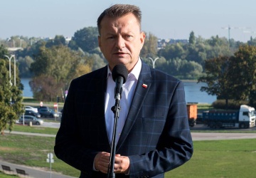 Potrzebna sejmowa komisja śledcza i specjalny zespół w prokuraturze. Mariusz Błaszczak ostro ws. afery KPO