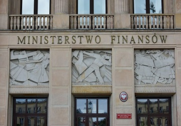 Wydatki państwa idą w górę. MF podało informacje nt. deficytu