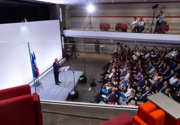 Kryzys parlamentarny we Francji. Rząd Bayrou może upaść 8 września