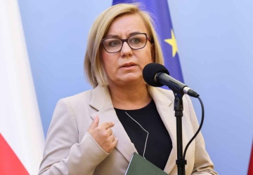 Hennig-Kloska nie poddaje się ws. wiatraków: Można to zrobić mimo weta