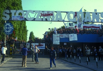 Brama nr 2 Stoczni Gdańskiej – symbol walki o wolność i godność pracowników