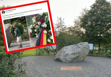 Skandal w Berlinie. Wieniec od niemieckiego rządu dla Polski złożony przez mężczyznę w adidasach