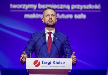 Targi obronne w Kielcach. Szef MON: Przemysł zbrojeniowy będzie kołem napędowym polskiej gospodarki