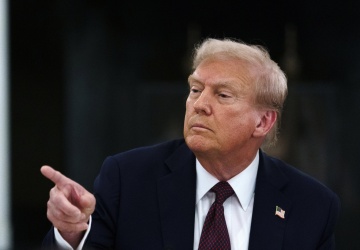 Administracja Donalda Trumpa rozważa nałożenie sankcji na urzędników UE