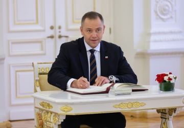 Powrót do współpracy polsko-węgierskiej. Niebawem spotkanie Nawrocki-Orban