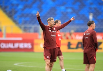 Lewandowski bohaterem meczu z Finlandią. Kamera uchwyciła zabawny moment