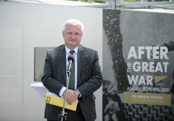 Niemcy zamiast reparacji zapewnią Polsce bezpieczeństwo i postawią pomnik
