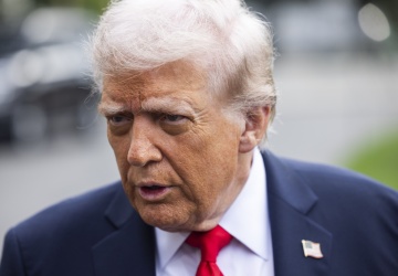 Dlaczego Trump odkłada sankcje na Rosję?