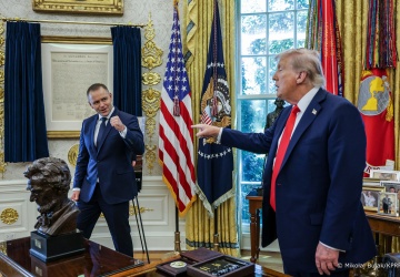 Skandal z listem Trumpa do polskiego prezydenta. MSZ nie ma sobie nic do zarzucenia
