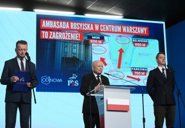 PiS złożył projekt uchwały ws. wywłaszczenia ambasady Rosji