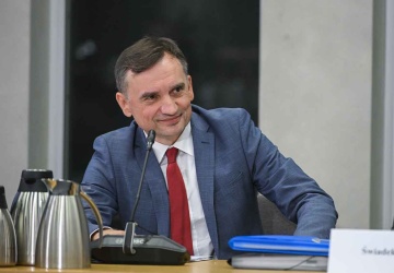 Zbigniew Ziobro zatrzymany przez policję. Ruszyło przesłuchanie