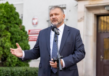 Żurek zadecydował o przerwaniu w czynnościach służbowych sędziego Iwańca. Prawnicy: To żart?