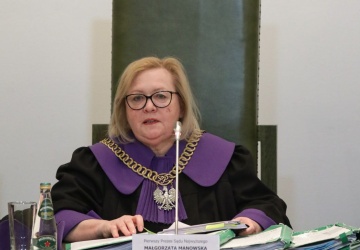 Małgorzata Manowska zawiadamia prokuraturę. Chodzi o działania Waldemara Żurka