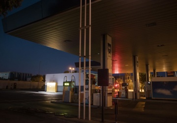 Całkowity zakaz sprzedaży alkoholu na stacjach? Ministerstwo chce rozszerzyć zakaz