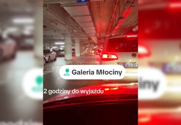 Warszawa: Paraliż w Galerii Młociny. Kierowcy utknęli w podziemnym parkingu