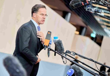 Rutte: Chiny mogą zmusić Rosję do ataku na NATO