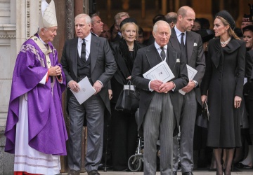 Pałac Buckingham. Stało się. Książę rezygnuje