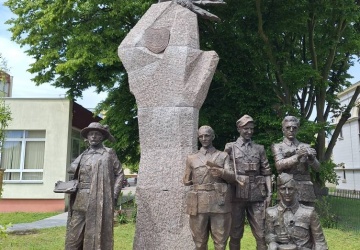 W Braniewie odsłonięto pomnik Kresowych Żołnierzy Niezłomnych Wyklętych