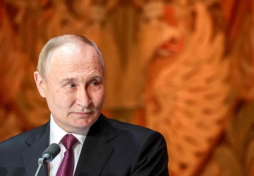 „Der Spiegel” zastawia się, czy Polska wpuści samolot z Putinem na pokładzie