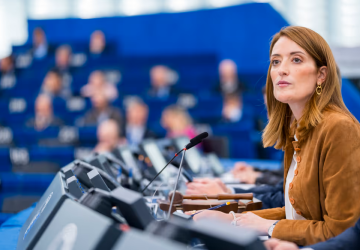PE otwiera drogę do likwidacji weta w Radzie. Rezolucja ma skończyć z suwerennością państw. Jak rodem z głębokiej komuny