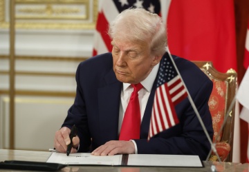 Trump nie wyklucza ubiegania się o trzecią kadencję. Jego zaplecze ma „plan”
