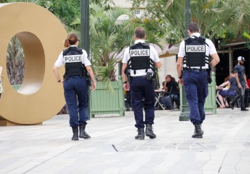 Złodzieje klejnotów z Luwru zatrzymani. Przeanalizowano 150 próbek DNA