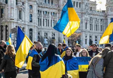 Masowy wyjazd młodych Ukraińców po zmianie prawa mobilizacyjnego. Kierunek - Polska