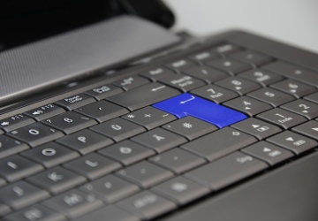 Elon Musk rzuca wyzwanie Wikipedii i uruchamia nowy projekt