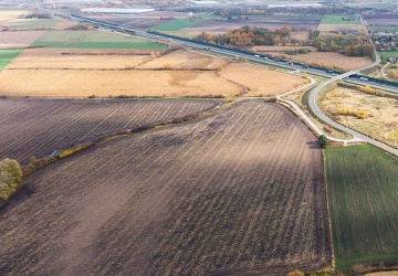 Sprzedaż działki pod CPK. Wiceprezes spółki Dawtona ma dwie propozycje