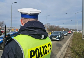 Masz wadę wzroku i jeździsz samochodem? Za to możesz dostać mandat