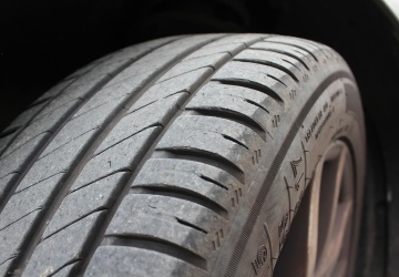 Ten kraj zaostrza przepisy. Wysokie mandaty za brak opon zimowych