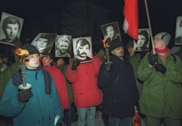 Nieznani sprawcy zbrodni z PRL i III RP wciąż bezkarni