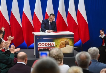 Prezydent Karol Nawrocki złoży projekt ustawy w sprawie waloryzacji emerytur