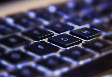 Cenzura internetu w Polsce? W Sejmie trwa debata dot. blokowania treści